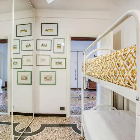 Διαμέρισμα 2 Bedroom Amazing In